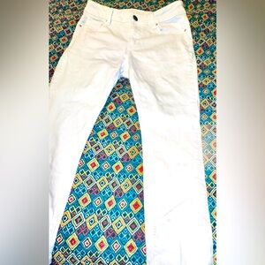 White capri pants